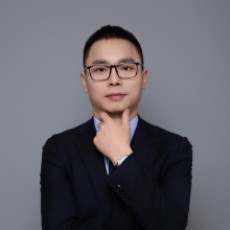 刘律师