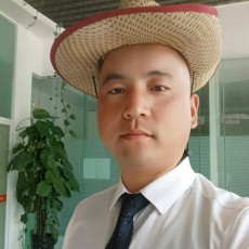 阿龙