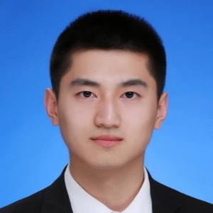 董超